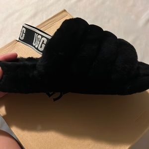 UGG Women’s Fluff Yeah Slide